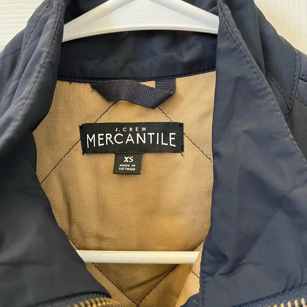 J Crew Mens Quilted Vest Dark Blue Tan Size XS